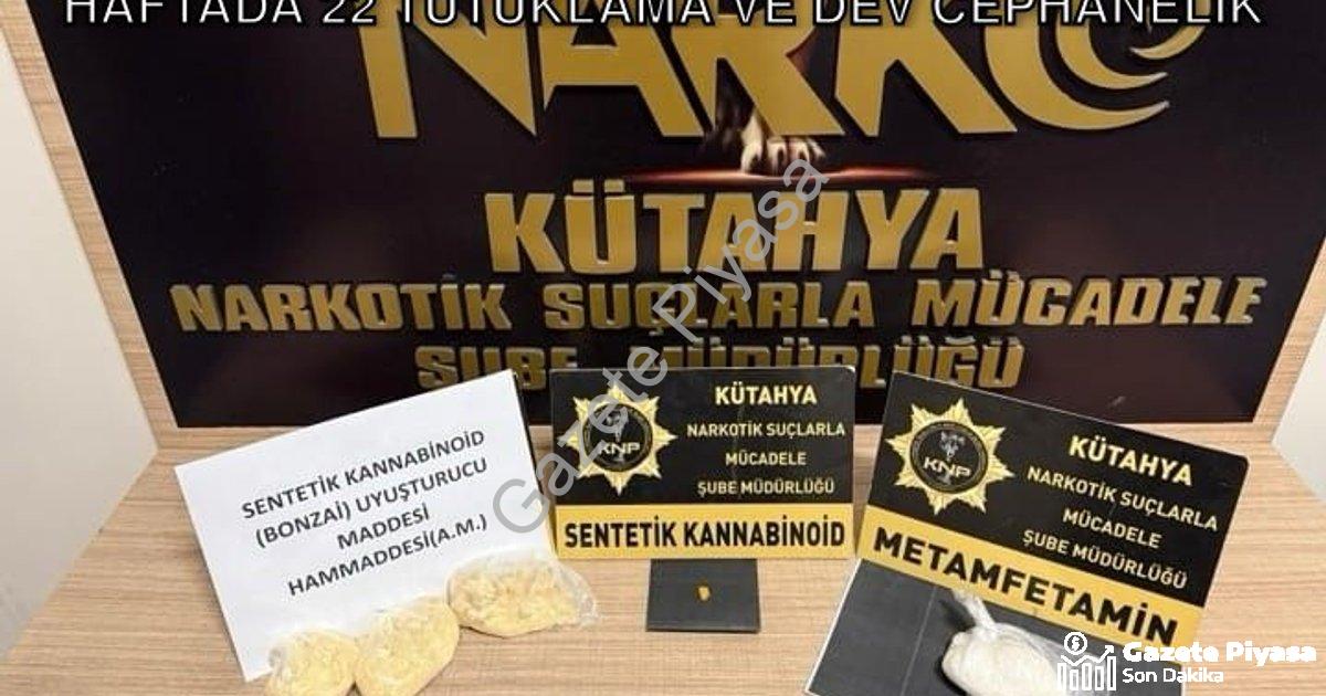 "Kütahya'da Suçlulara Geçit Yok: Son 2 Haftada 22 Tutuklama ve Dev Cephanelik" başlıklı haber için f